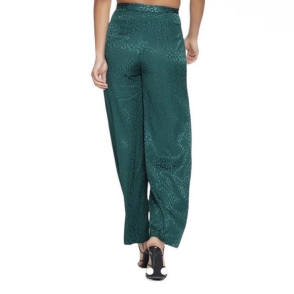 L*Space Green Pantsuit - Picture 6 of 15